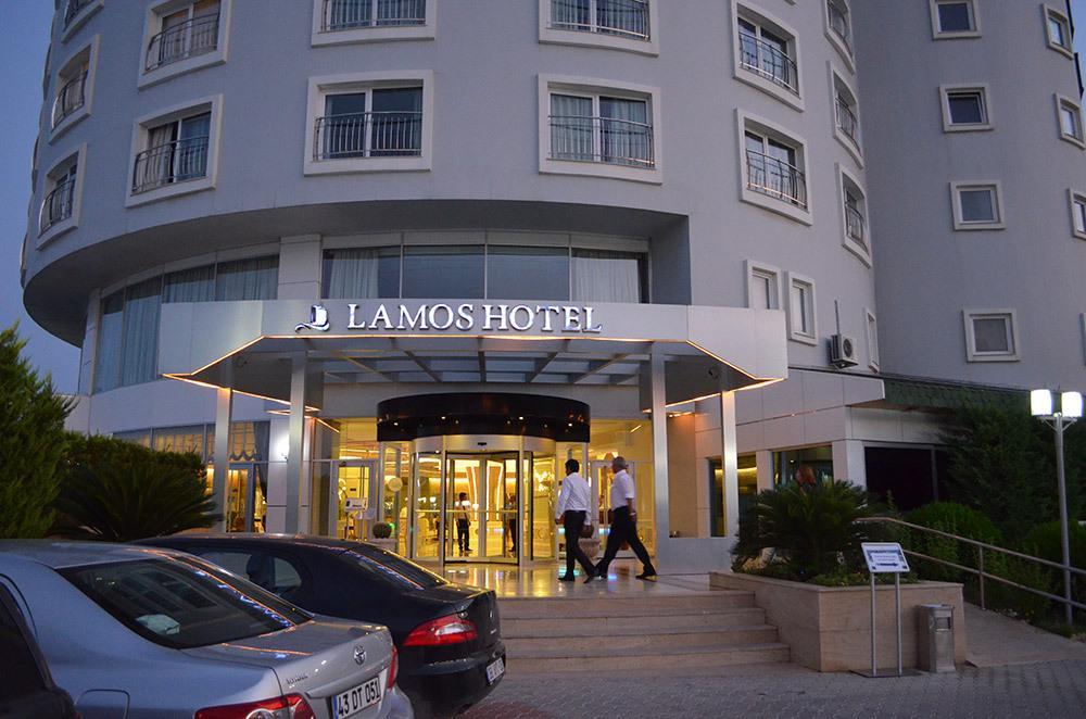 Lamos Resort Hotel & Convention Center Kumkuyu Exterior foto