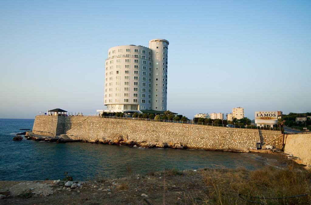 Lamos Resort Hotel & Convention Center Kumkuyu Exterior foto