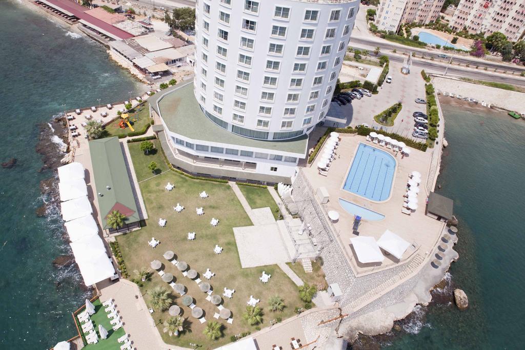 Lamos Resort Hotel & Convention Center Kumkuyu Exterior foto